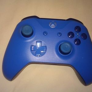 Meet your Posher, Philip